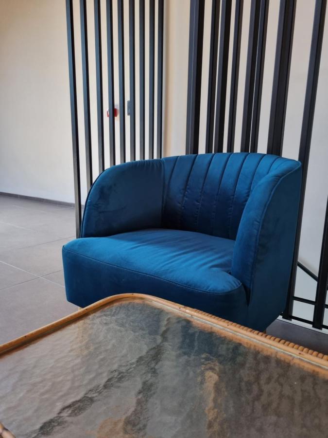 Cerf, Ouvre-Moi B&B Rochefort Dış mekan fotoğraf